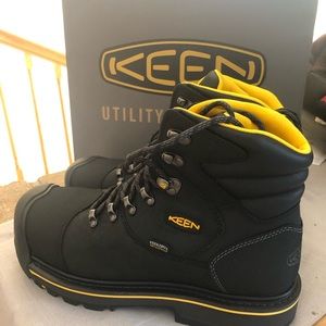 Keen steel toe boots 10.5WIDE
